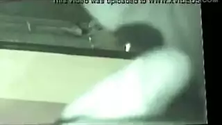 فتاة مصرية تتعرض لضرب في فتحة مؤخرتها جنس صريح