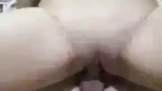 مشهد عربي إكس إكس إكس: زوج يشاهد بينما أصدقائه ينيكون زوجته