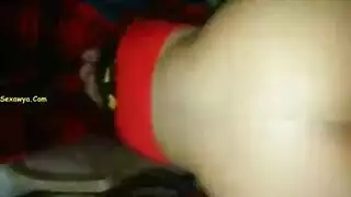 زنجي ينيك مصريه وتصوت من طول الزبر في طيزه