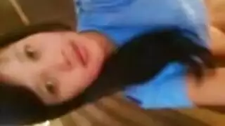 الخرز الشرج الأبنوس الجبهة خلف الكواليس