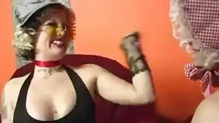 زي التلميذة يؤدي إلى سكس شرجي قوي