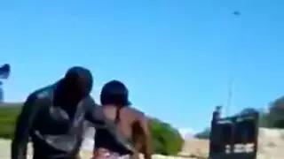 حوريات البهيمية: هذه العاهات تريد جنس الحيوان