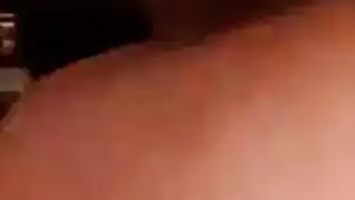 وضع إنجي المضحك يتحول إلى ضربات إكس إكس إكس شديدة