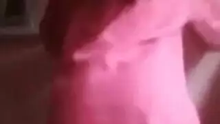 اتساع الشرج الهرة الأكل مشعرات النفس