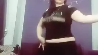 فتاة عربية خبيرة ترقص وتنكك: مشهد إكس إكس إكس لرقص بالي