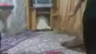 عراقية تتعرض للتمزيق على الكاميرا المباشرة سكس كامل