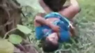 لقاء ريفي مثير: شاب مصري ينيك زوجة أبيه المستعدة