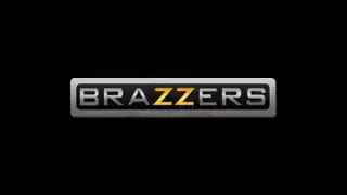 نيك شرجي وخلفي قاسي لعاهرة محتاجة