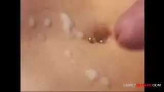 الاب مع بنته وبابا نوبل