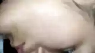 مفلسة ويائسة، سيلفيا ستيلانا تخدم حمولة حافلة كاملة من القضبان