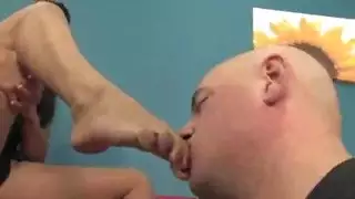الترجمة: وسيم