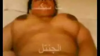 سكس مصري يصورها في الحمام