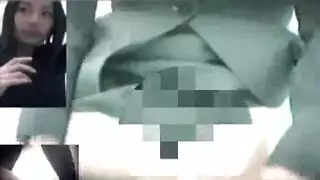فقير يستمني بقوة لمشاهدة سمراء موشومة