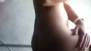 حركة شرجية قاسية مع مراهقة موشومة