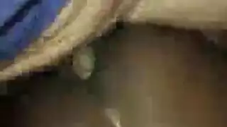 قضيب أسود يضرب أفضل صديقة للأخت في لقاء جنسي منتصف النهار