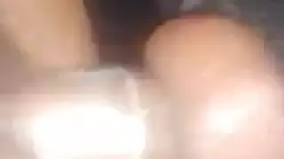 حفلة إباحية متطرفة: إدخال اليد وعرض قذف السوائل