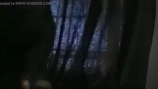 الدمى الشقراوات مستعدات لجلسة جنس جماعي