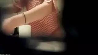 كاميرا سرية تلتقط مهبل ضيق يتم ضربه بقوة
