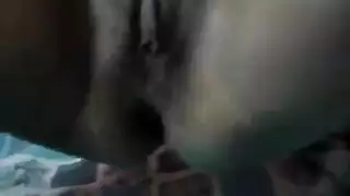 بورن هندي حار: شرج عنيف و مص عميق