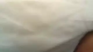 يعاقبونها