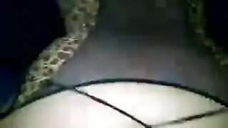 قضيب كبير يضرب فتحة شرج لاتينية مثيرة