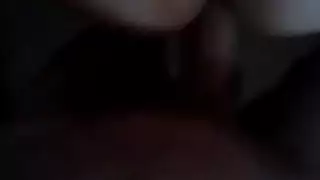 شبه شارون ستون تمارس الجنس الشرجي وهي مرتدية شباك صيد بينما زوجها غائب