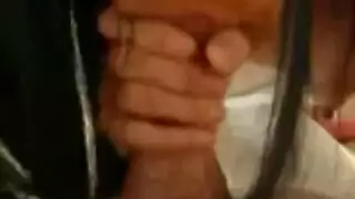 نيك متوحش: قضيب تشادي غير مختون في الحركة