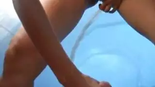 شقراء لاتينية تمارس الجنس بقوة في مشهد صريح