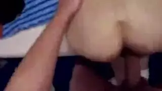 مشهد إغراء زوجة الأب الإباحي