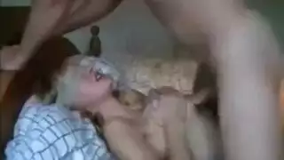 إذلال جوارب طويلة الصفحة الرئيسية